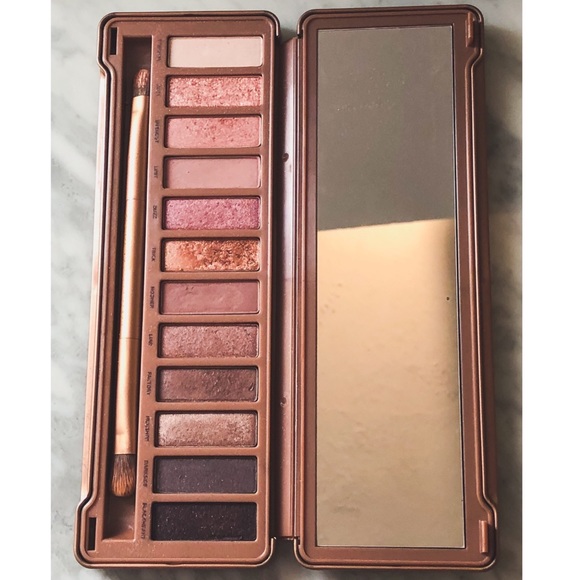 Urban Decay Naked 3 - Picture 2 of 3